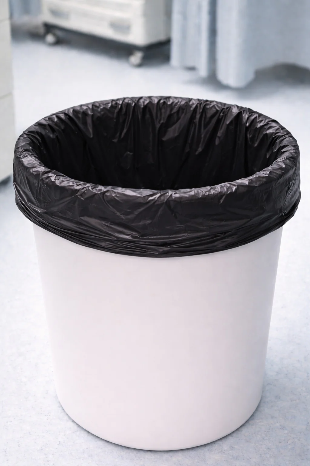 BOLSA Plasticas Hospitalarias - Negra 24 x 36 x 4
