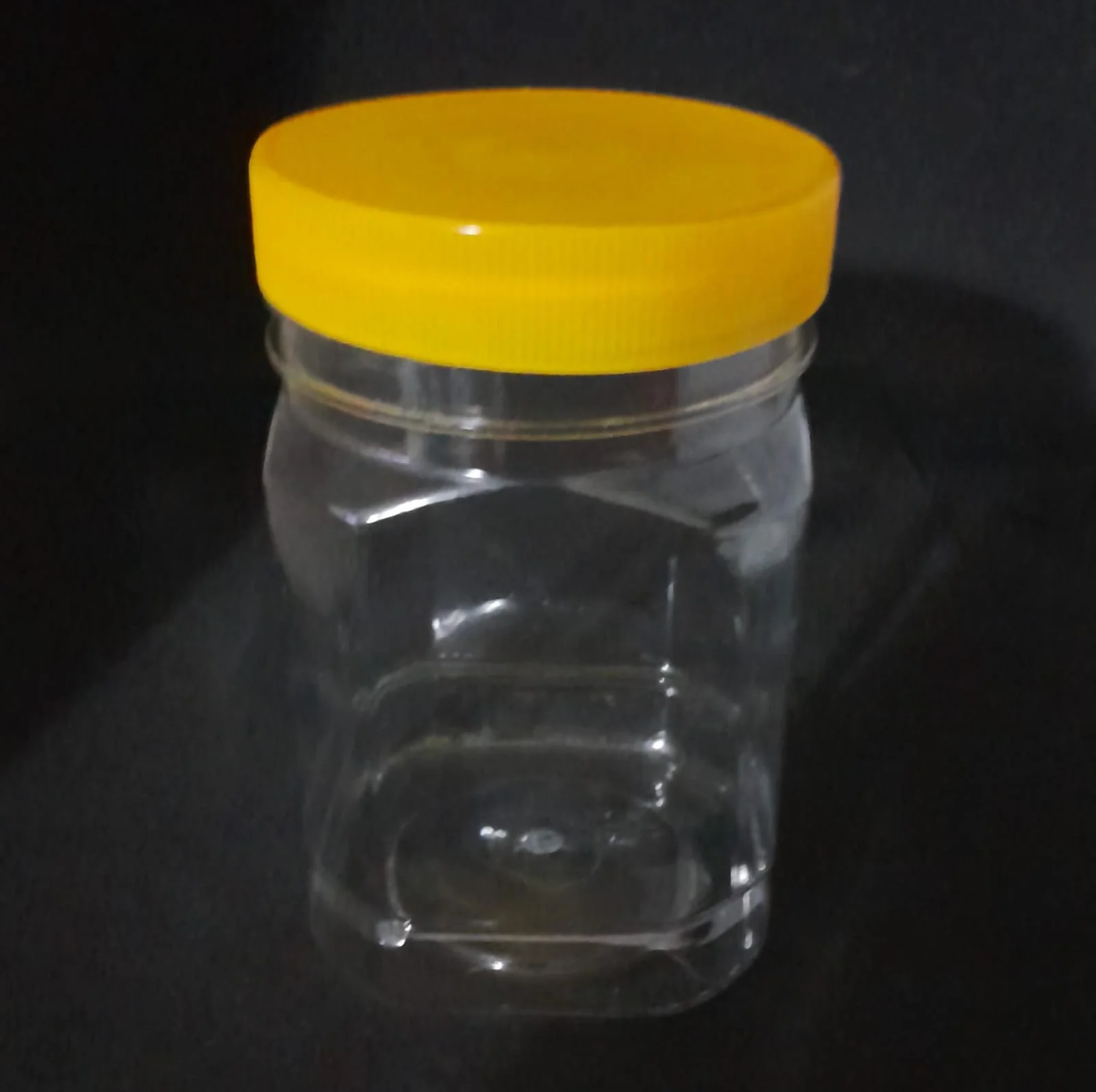 Tarro PET T/negra con Inner - 300ml